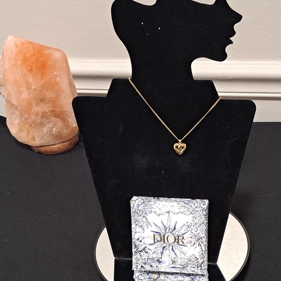 Christian DiorVtg./ Like New/ w CD Box CD Logo Heart Maquette Necklace Authentic - Picture 14 of 16